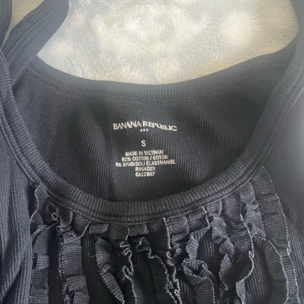 Banana Republic Ruffle Tank Tops - Picture 7 of 8